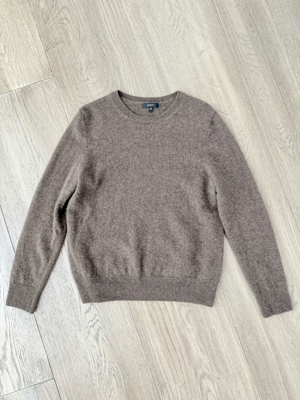 Quince Classic Crew Neck Cashmere Sweater Brown Medium